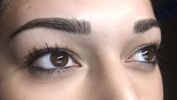 Sample image of eyes after permanent eyebrows